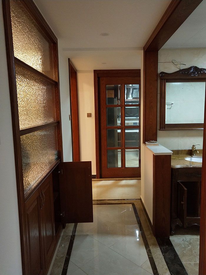 輕奢美式風格復式樓裝修怎樣設(shè)計更大氣?